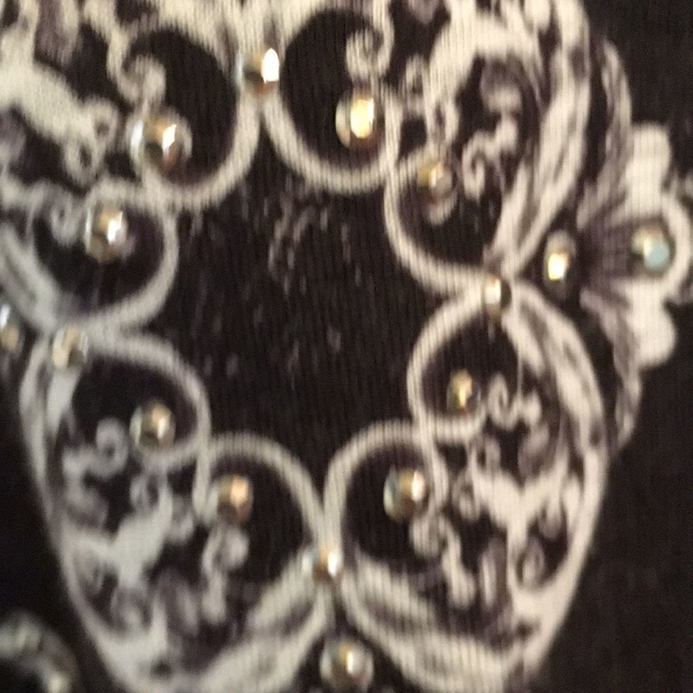 Rock & Republic t-shirt skulls studs Small Goth - Picture 6 of 16